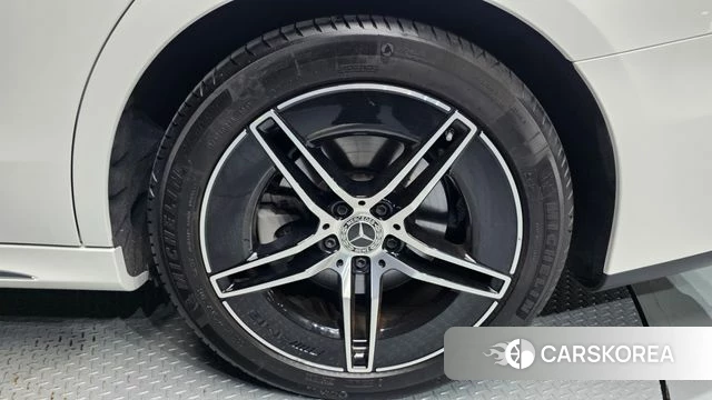 Mercedes-Benz E-Class W214 id 4591038 из Кореи 13