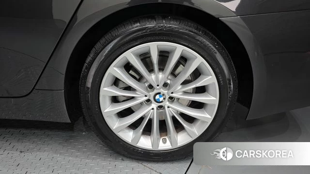 BMW 5 Series (G30) id 4303444 из Кореи 13