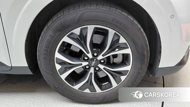 Kia Carnival 4th generation id 4692058 из Кореи 13