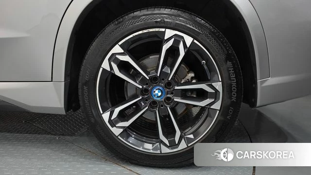 BMW iX1 (U11) id 4422235 из Кореи 13
