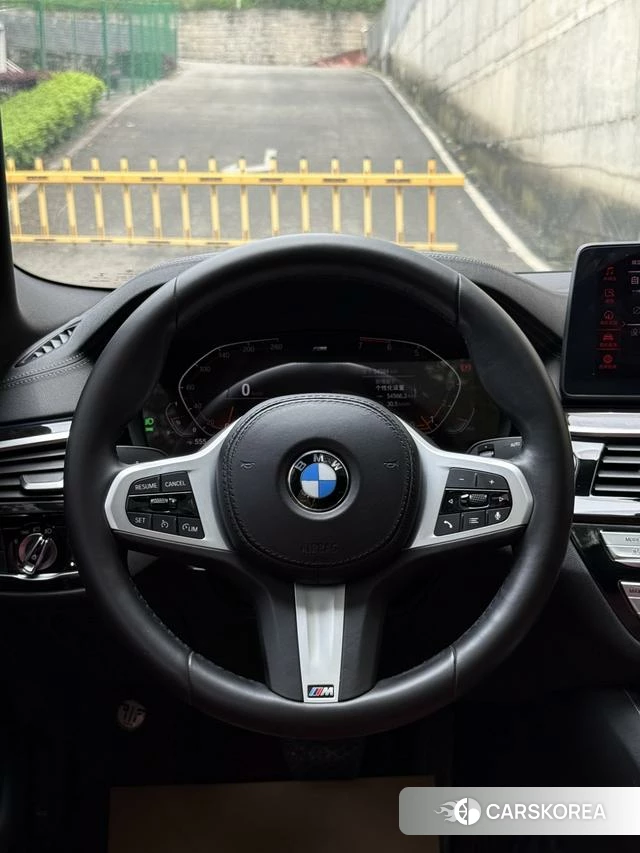 BMW 5 series id 4353727 из Китая 13