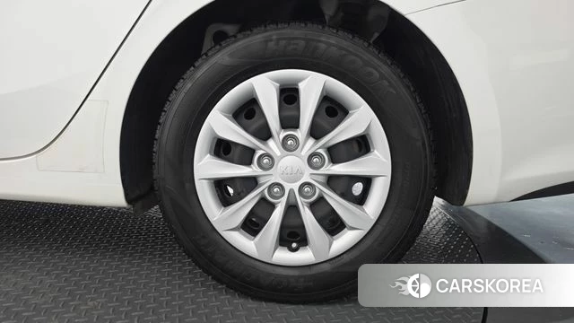 Kia Come New K3 id 4721719 из Кореи 13