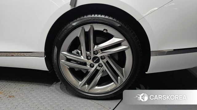 Genesis G80 (RG3) id 4394840 из Кореи 13