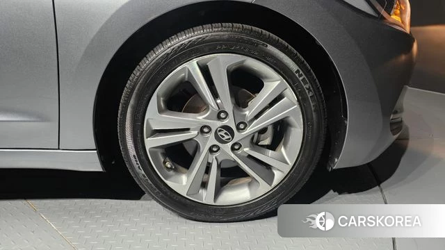 Hyundai Avante AD id 4605390 из Кореи 13
