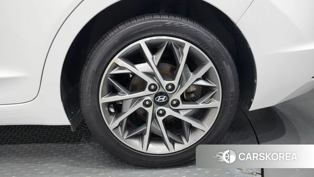 Hyundai The New Avante AD id 4632696 из Кореи 13