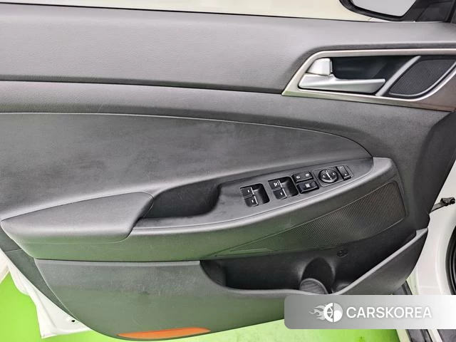 Hyundai Tucson id 4219601 из Китая 13