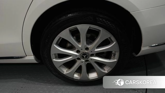 Mercedes-Benz E-Class W213 id 4663009 из Кореи 13
