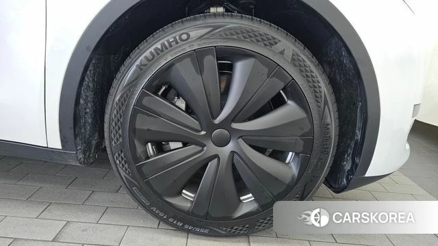 Tesla Model Y id 4650144 из Кореи 13