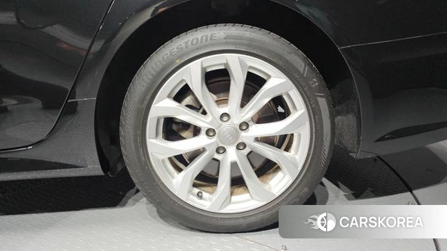 Audi New A6 id 4693932 из Кореи 13