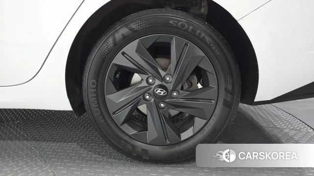 Hyundai Avante Hybrid (CN7) id 4917728 из Кореи 13