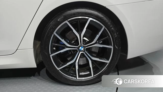 BMW 5 Series (G30) id 4650499 из Кореи 13