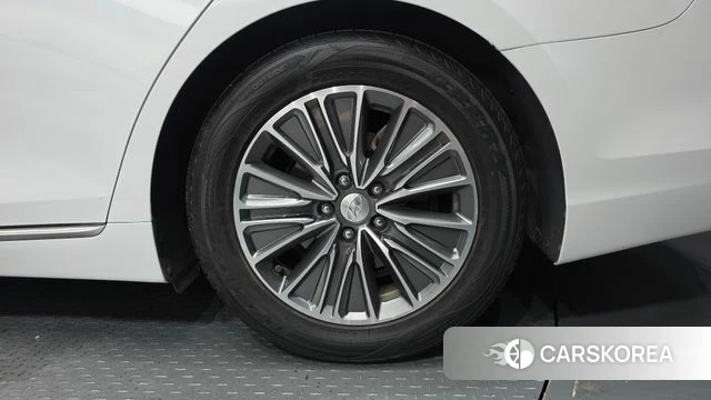 Hyundai Grandeur IG Hybrid id 4615435 из Кореи 13