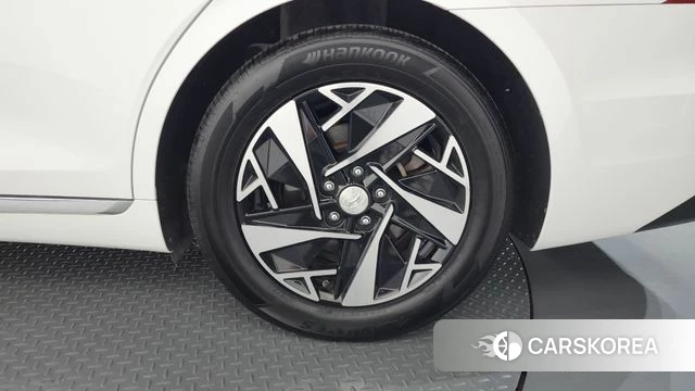 Hyundai The New Grandeur IG Hybrid id 4476266 из Кореи 13