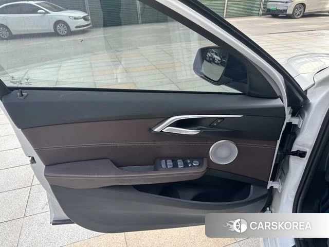BMW 1 series id 4227862 из Китая 13