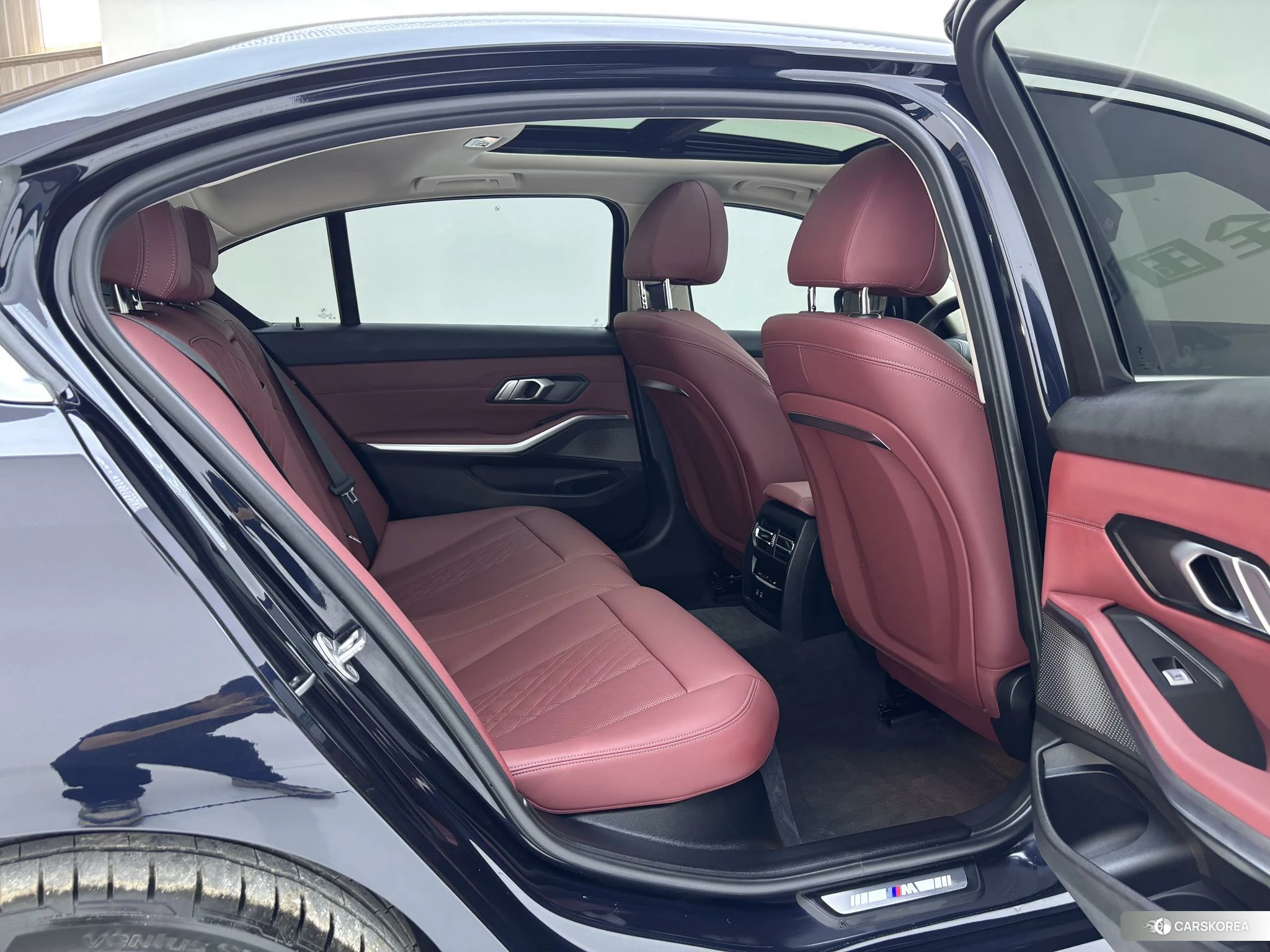 BMW 3 series id 4420415 из Китая 13