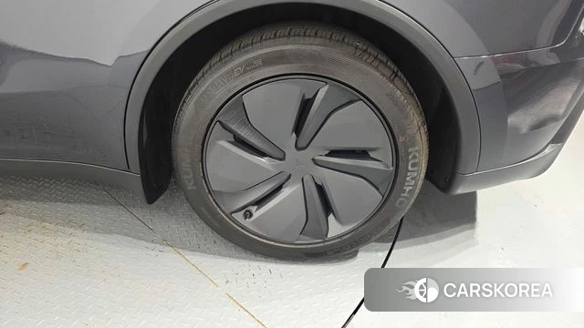 Tesla Model Y id 4778106 из Кореи 13
