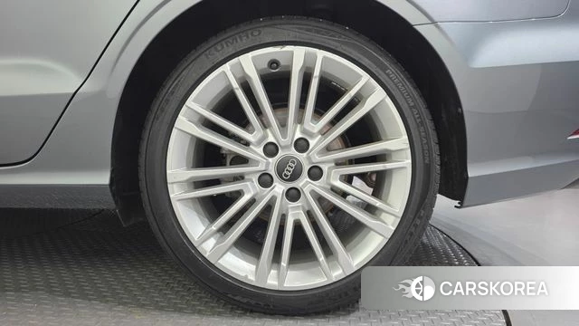 Audi New A3 id 4728060 из Кореи 13