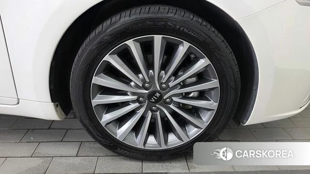 Kia Come New K7 id 4759917 из Кореи 13