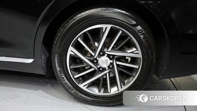 Hyundai The New Grandeur IG id 4284275 из Кореи 13