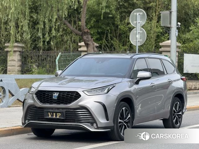 Toyota Crown Lufang id 4342255 из Китая 13