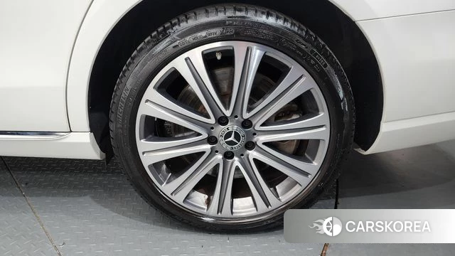Mercedes-Benz E-Class W213 id 4344403 из Кореи 13