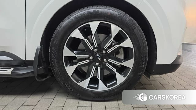 Kia Carnival 4th generation id 4556760 из Кореи 13