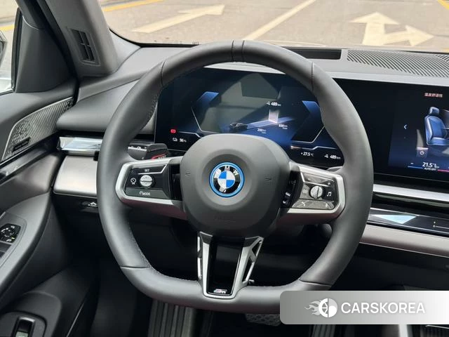 BMW i5 id 3907767 из Китая 13