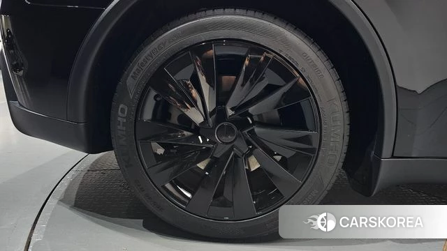 Tesla Model Y id 4622855 из Кореи 13