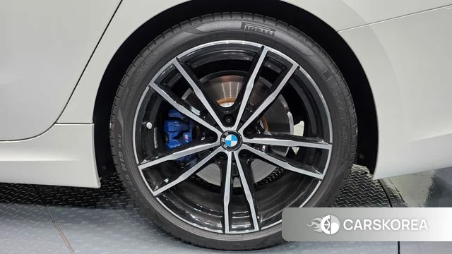 BMW 3 Series (G20) id 4550027 из Кореи 13