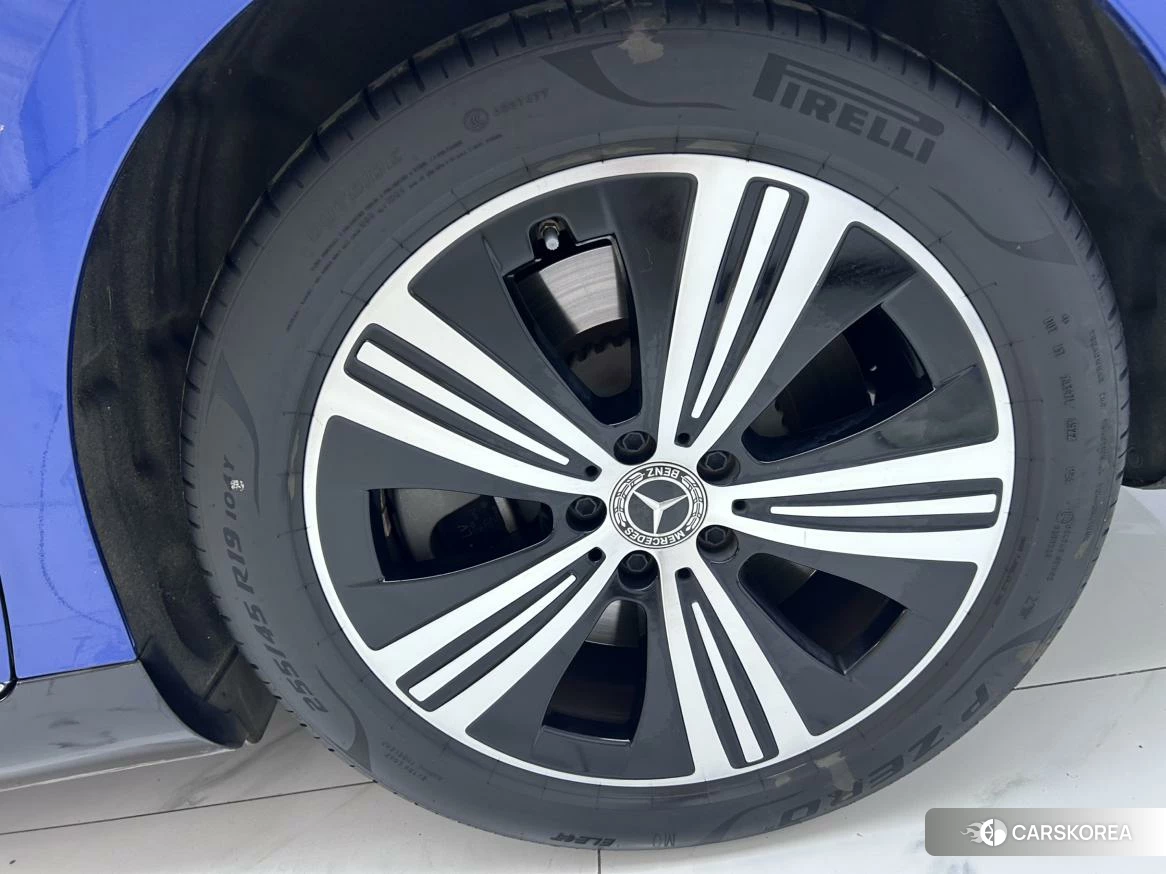 Mercedes-Benz EQE id 4514946 из Китая 13
