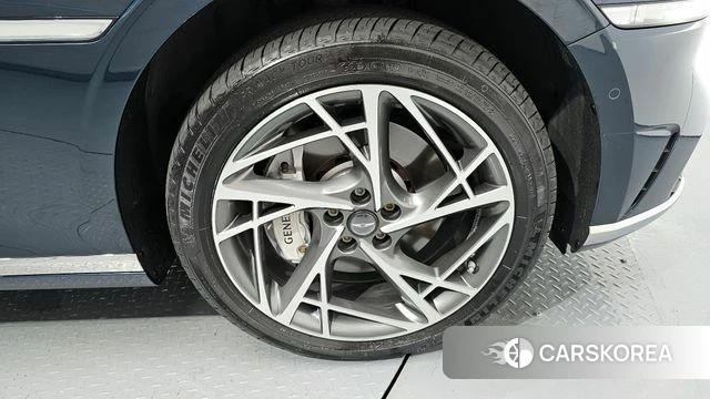 Genesis G90 (RS4) id 4409145 из Кореи 13