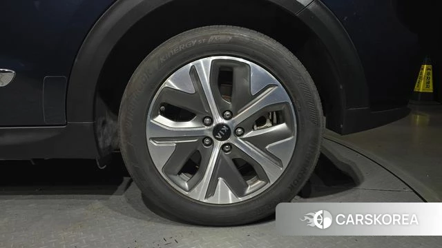 Kia Niro EV id 4520372 из Кореи 13