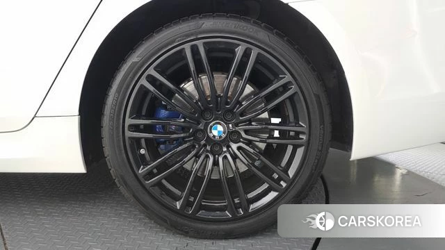 BMW 5 Series (G30) id 4850040 из Кореи 13