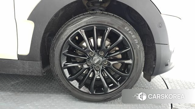 Mini Cooper Clubman id 4573995 из Кореи 13