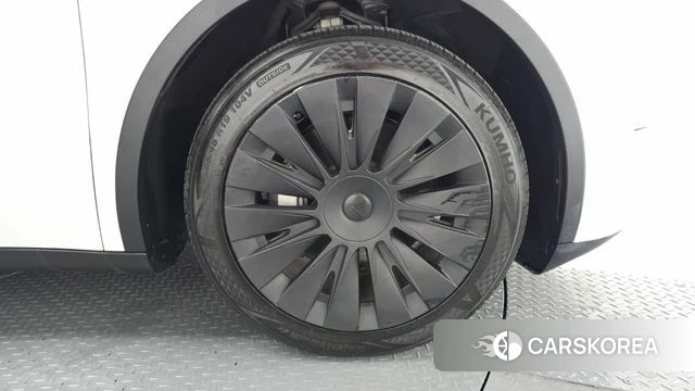 Tesla Model Y id 4834703 из Кореи 13