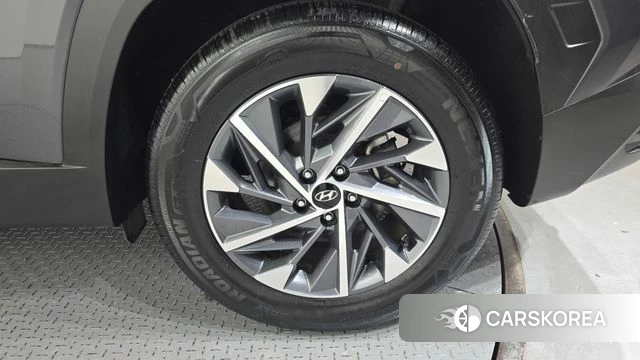 Hyundai Tucson (NX4) id 4871840 из Кореи 13