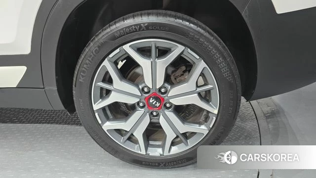 Kia Seltos id 4542797 из Кореи 13