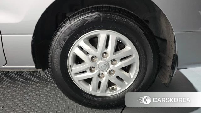 Hyundai The New Grand Starex id 4594384 из Кореи 13