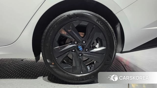 Hyundai Avante (CN7) id 4573868 из Кореи 13