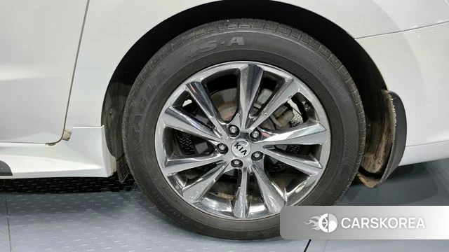 Kia The New Carnival id 4403391 из Кореи 13