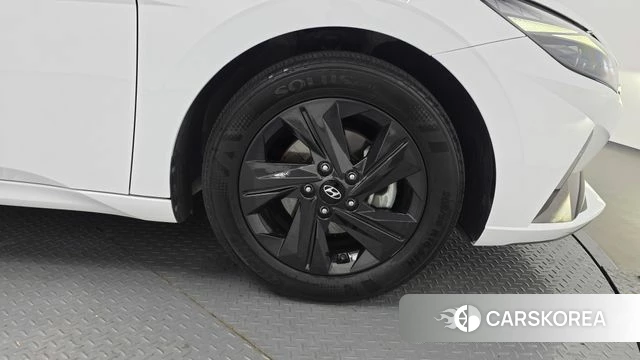 Hyundai Avante (CN7) id 4445356 из Кореи 13