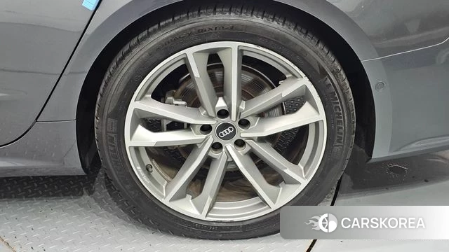 Audi A7 (4K) id 4614505 из Кореи 13