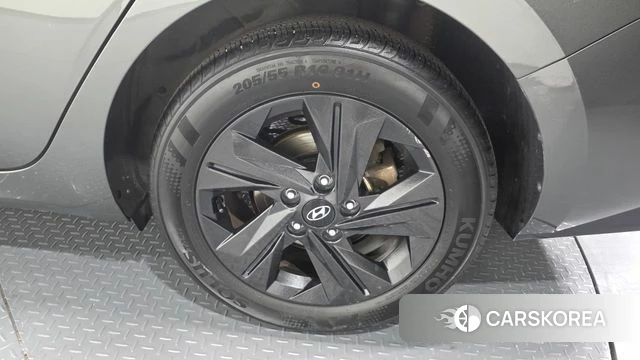 Hyundai Avante (CN7) id 4330347 из Кореи 13
