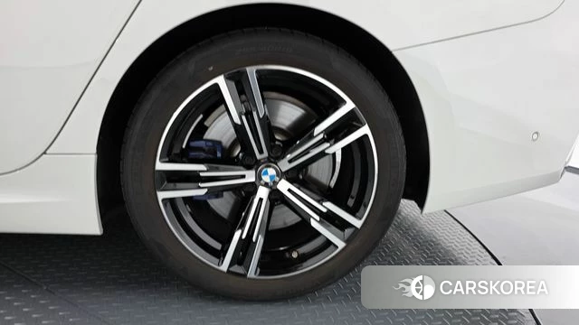 BMW 3 Series (G20) id 4540542 из Кореи 13