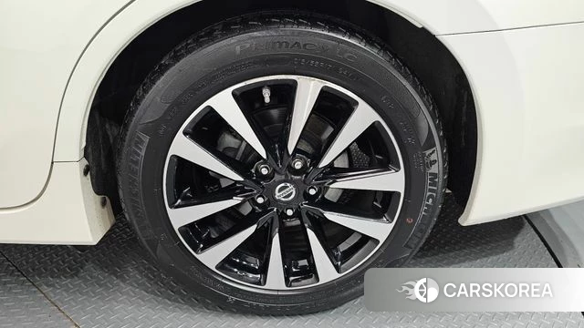 Nissan Altima id 4751264 из Кореи 13