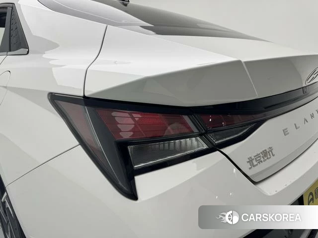 Hyundai Elantra id 4301238 из Китая 13