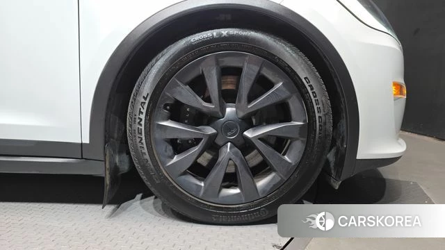 Tesla Model X id 4853729 из Кореи 13