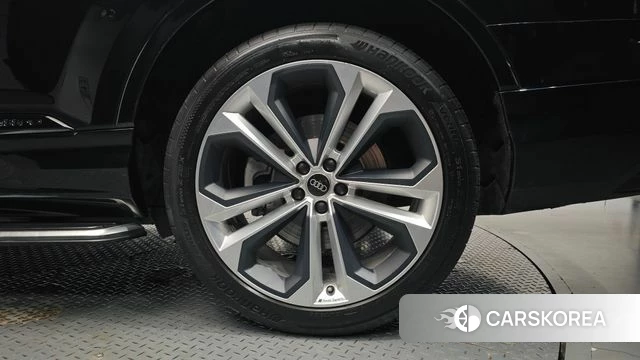Audi Q7 (4M) id 4893773 из Кореи 13