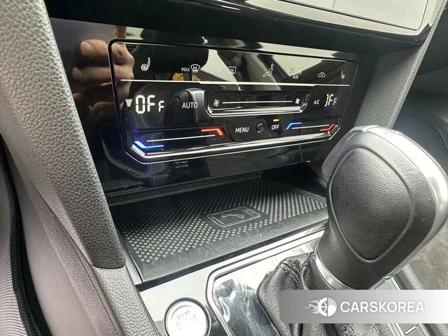 Volkswagen Magotan id 4297551 из Китая 13
