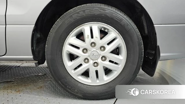 Hyundai The New Grand Starex id 4894561 из Кореи 13